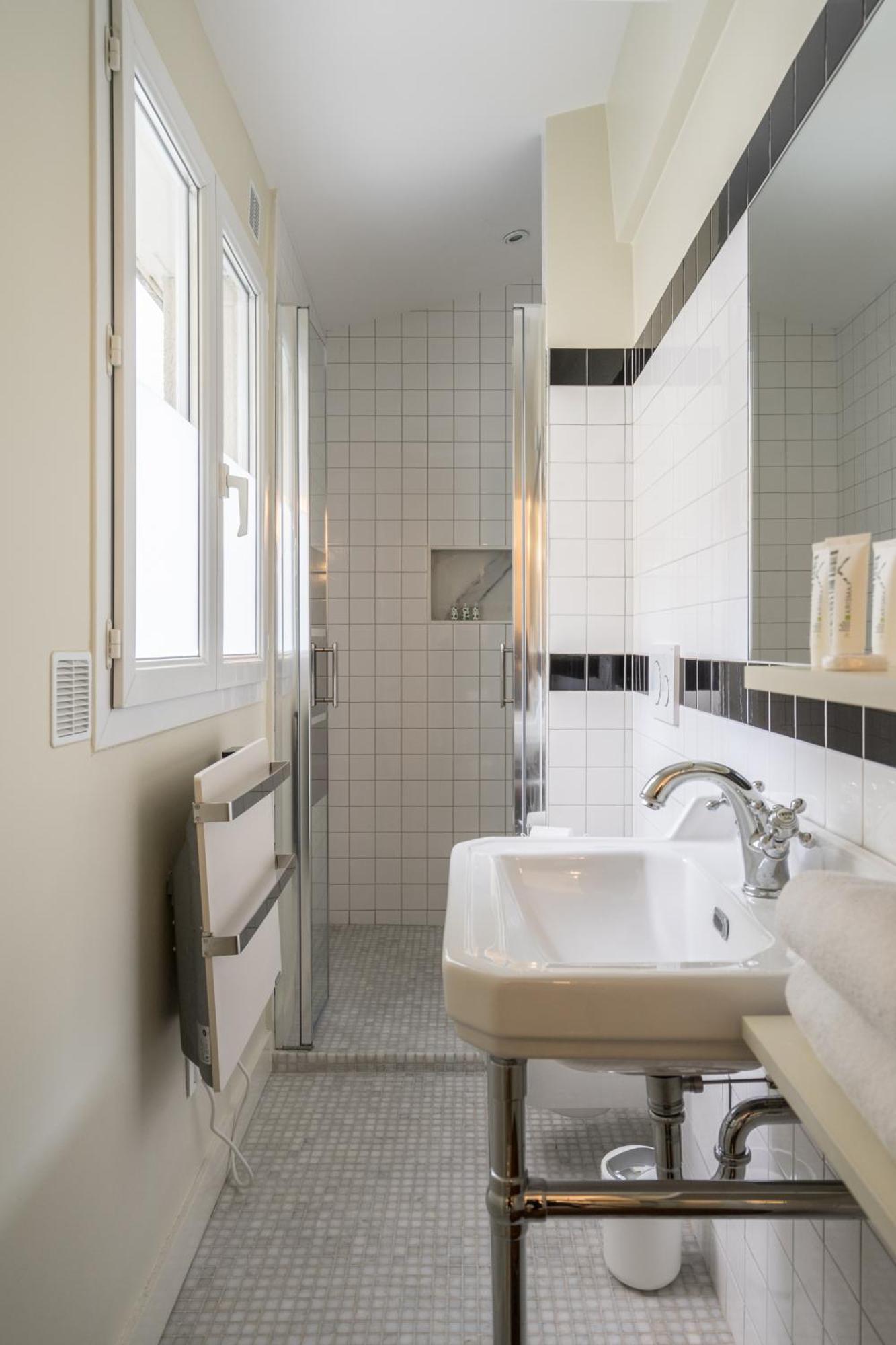 Elegant And Modern Parisian Charm Apartman Kültér fotó
